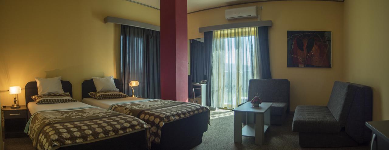 Hotel Vidikovac Nis Exterior photo